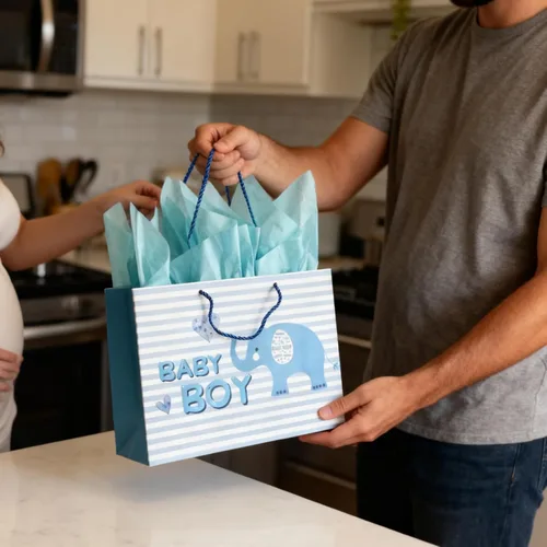 Vista 4 de DiffyGo Bolsa de regalo de bebé grande de 13 pulgadas para baby shower con papel de seda y tarjeta (azul)