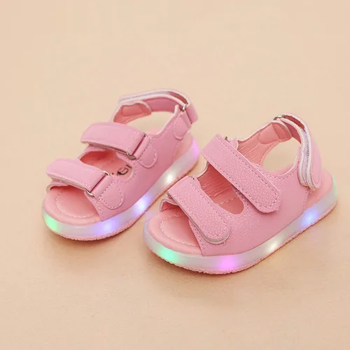Vista 2 de Moonker Zapatos para niños niños y niñas sandalias deportivas de verano iluminadas con luz LED zapatos planos luminosos de 1 a 6 años Marrón 0-6