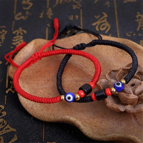 Vista 4 de kelistom Pulsera de mal de ojo rojonegro para mujeres hombres adolescentes niñas niños pulseras budistas tibetanas tejidas a mano para protección