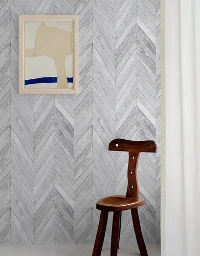 Vista 3 de Ismoon 15.6" x 118" Papel pintado de madera blanca en espiga de 15.6 x 118 pulgadas, papel de contacto de madera blanca gris, vinilo autoadhesivo
