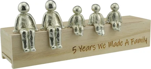 Vista 5 de Idea para el 5º aniversario – 5 años que hicimos un adorno de metal familiar – Elige tu combinación familiar (1 niño)