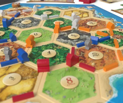 Vista 5 de Juego de mesa CATAN Traders & Barbarians Expansión (6ª edición) Explora nuevas aventuras, juego de estrategia para niños y adultos, a partir de 12