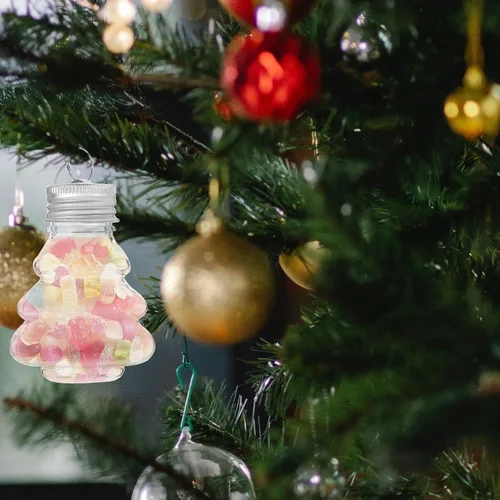Vista 9 de HOMSFOU 10 botellas de caramelo con forma de árbol de Navidad con tapas plateadas, recipientes rellenables para mascotas para golosinas navideñas