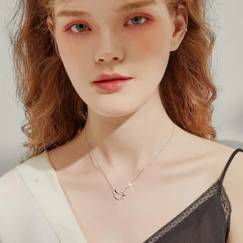 Vista 5 de FOESSD Butterfly Necklace - Gold Silver Pearl Dainty Double Butterfly Chokers Necklaces Y Chain Jewelry Birthday Gifts for Women Girls
