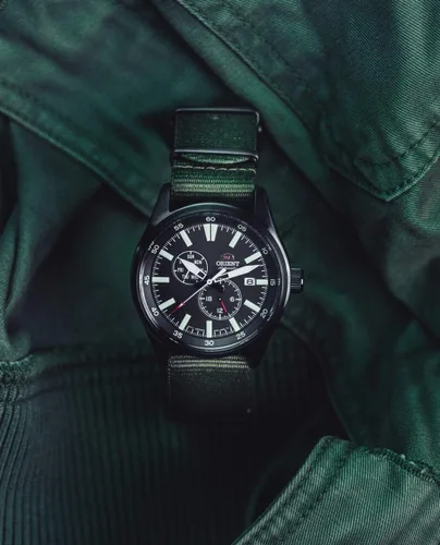 Vista 8 de Orient Reloj de campo automático japonés de acero inoxidable para hombre