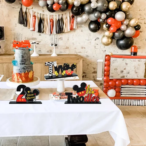 Vista 4 de TONIFUL Red Mouse Suministros para Fiesta de 2º Cumpleaños Centros de Mesa - Diseño Temático de Ratón Rojo y Madera Resistente para Recuerdos