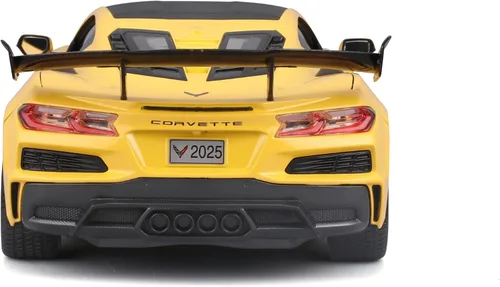 Vista 5 de Maisto 1:18 Edición Especial 2025 Chevrolet Corvette ZR1, Amarillo Metálico