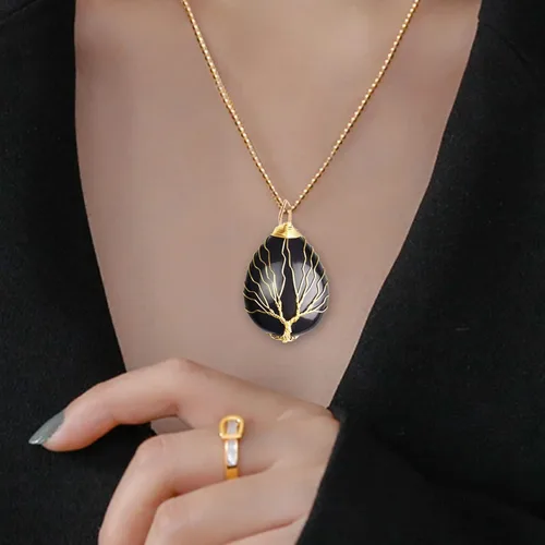 Vista 6 de Collar con colgante de lágrima envuelto en alambre dorado, collares de piedra de cristal curativa del árbol de la vida, joyas de piedras preciosas