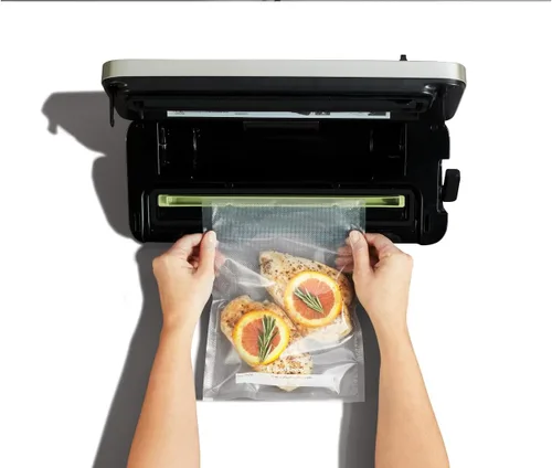 Vista 4 de FoodSaver Máquina selladora al vacío con 4 configuraciones, incluyendo pulso y marinado con bolsas selladoras y rollo, sellador de vacío de mano