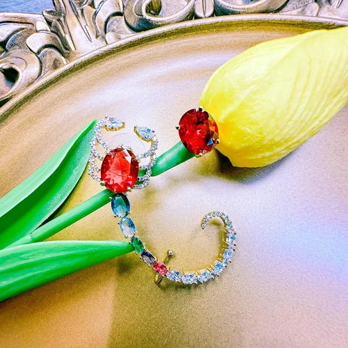 Vista 6 de Metmolley Aretes asimétricos para mujer con diseño de animales de cristal para mujeres y niñas