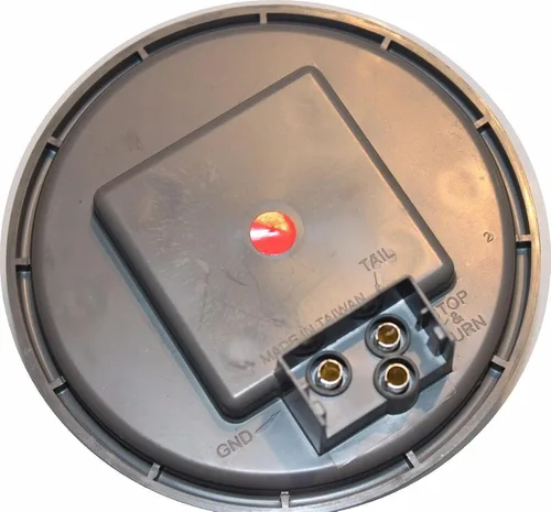 Vista 4 de Juego de 4 luces LED redondas AutoSmart KL-25108RK de 4 pulgadas para remolque de camión