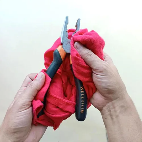 Vista 7 de Trapos de limpieza de camisetas de color reciclado (caja de 600 libras de palé de 60 x 10 libras) en trapos de algodón de color caja, perfectos