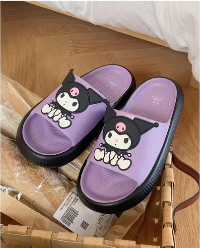 Vista 5 de Lindas pantuflas de dibujos animados Kuromi Kawaii para mujer, sandalias de nube para interiores y exteriores, antideslizantes, zapatos de ducha