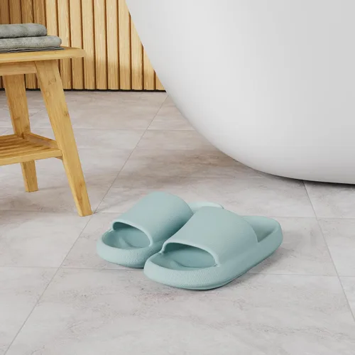 Vista 2 de Joomra - Sandalias acolchadas tipo pantuflas para mujeres y hombres, antideslizantes, de secado rápido, sandalias para baño, con suela gruesa