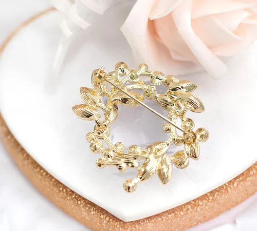 Vista 6 de Gyn&Joy Broche de cristal transparente de la corona floral del Rhinestone BZ005