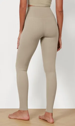 Vista 2 de ODODOS ODCLOUD - Paquete de 2 caprispantalones cortos de yoga suaves para mujer, cintura alta, no se transparentan, leggings de yoga