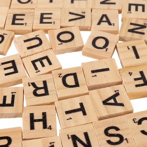 Vista 4 de 1200 azulejos de madera Scrabble con letras de madera, letras de Scrabble de madera, azulejos de letras para manualidades, decoración de bricolaje