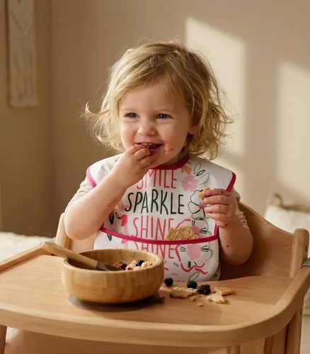 Vista 2 de Paquete de 3 baberos impermeables para comer, babero de alimentación a prueba de desorden