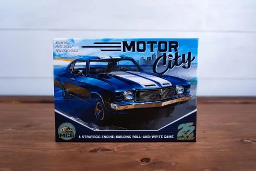 Vista 2 de Motor City, un juego de mesa estratégico y escritura sobre la construcción de automóviles en Detroit - 25th Century