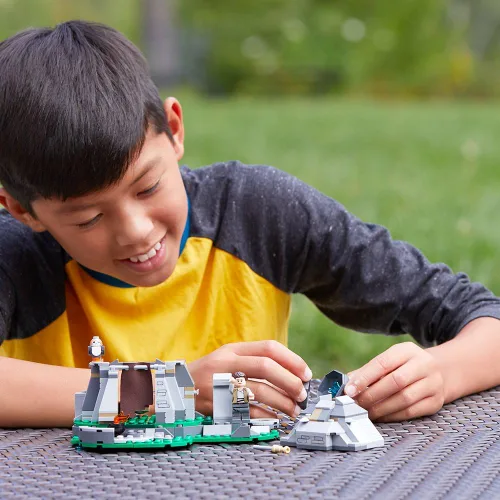 Vista 2 de Juego de LEGO Star Wars Entrenamiento en Ahch-To Island 75200