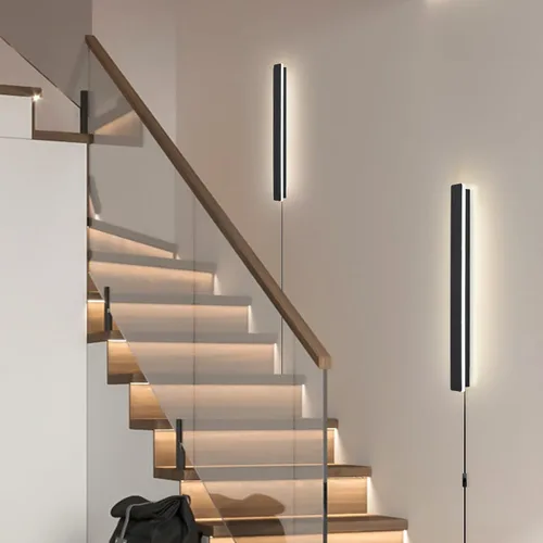 Vista 8 de KELUOLY Apliques de pared modernos enchufables, 23.6 pulgadas, luces LED de pared largas negras esmeriladas, lámpara de pared acrílica de 12 W Negro