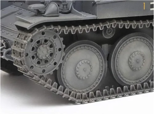 Vista 4 de Tamiya 35369 1/35 Tanque alemán Lt Panzerkampfwagen 38t Ausf E/F