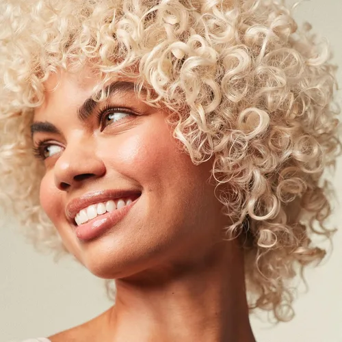 Vista 5 de Paul Mitchell Forever Blonde Conditioner, Repairs + Deeply Hydrates, Ideal For Bleached + Lightened Hair