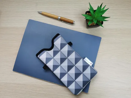 Vista 3 de Tainada Funda Estuche Bolsa de Neopreno para Teléfono para Hombres y Mujeres con Correa Cruzada/Cordón para el Cuello para iPhone 17/16/15 Pro Max