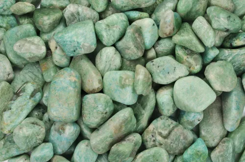 Vista 5 de Fantasia Materiales: 1 libra Piedras de Amazonita de grado B de Brasil - Pequeñas - 0.75" a 1.25" promedio