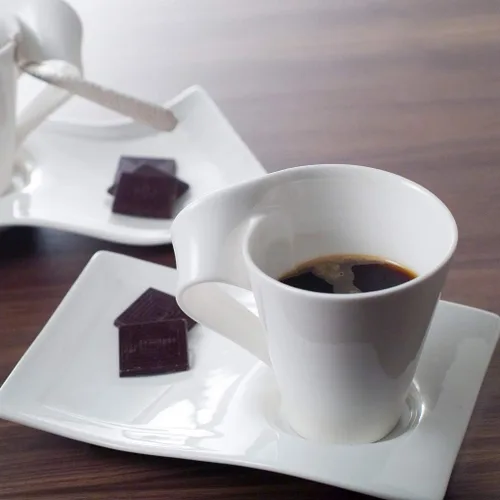 Vista 6 de Villeroy & Boch New Wave - Taza de té para café, 1 unidad (paquete de 1), color blanco Taza de té de porcelana, apta para microondas, perfecta