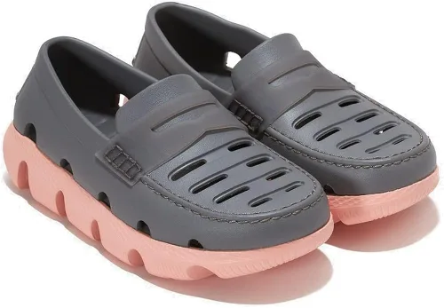 Vista 5 de Cole Haan Zerogrand - Mocasines planos para todo el día para mujer estilo informal color gris