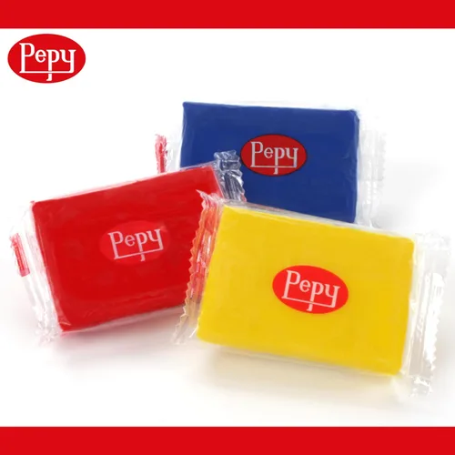 Vista 2 de Pepy Plastilina - Arcilla de modelado reutilizable y que no se seca; juego de 24 barras, 1.4 onzas cada una, 8 de cada 3 colores, perfecto