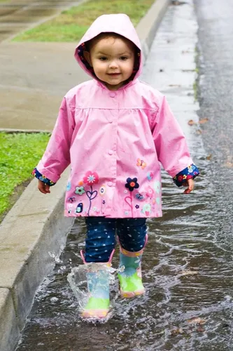 Vista 2 de Arshiner Chamarra impermeable con capucha para niña, para bebé y niño