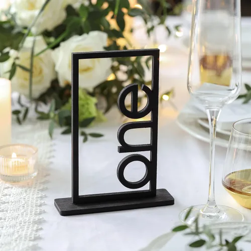 Vista 4 de Números de mesa de boda de madera negra, números de mesa huecos de estilo letra pura con base de soporte para recepción de bodas, eventos, fiestas