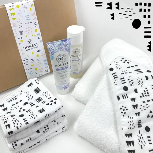 Vista 2 de HonestBaby Juego de regalo de 9 piezas de burbujas y abrazos, juego de baño y loción 100% algodón orgánico para bebés, niños, niñas, unisex