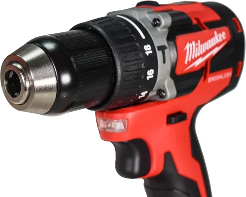 Vista 3 de Milwaukee 2802-20 M18 18V 1/2" Compacta Taladro Inalámbrico Sin Escobillas Para Taladro De Martillo/Conductor Desnudo
