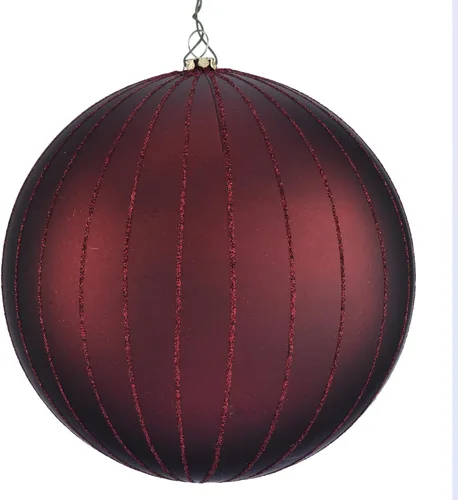 Vista 48 de Vickerman Adorno navideño de bola de avena mate con purpurina de 5 pulgadas. Incluye 4 piezas por bolsa.
