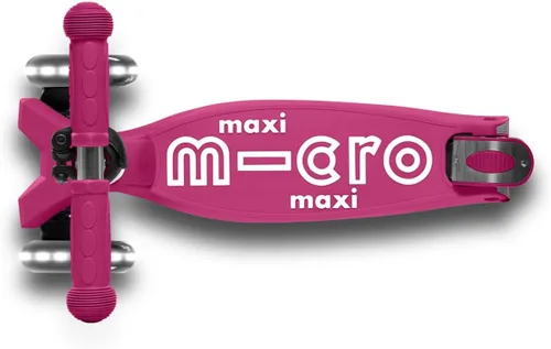 Vista 3 de Micro Kickboard – Maxi Deluxe plegable LED – Triciclo, inclinarse para dirigir, plegable para llevar – Micro patinete suizo diseñado para niños