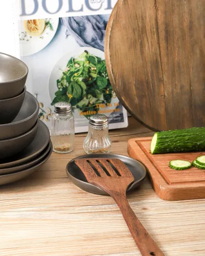 Vista 4 de Soporte de cuchara de cerámica, soporte para cuchara de cocina negro mate para estufa, soporte para utensilios de 4.9 pulgadas para cucharones