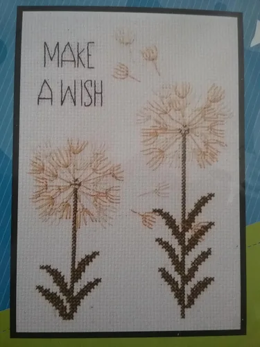 Vista 4 de My 1st Stitch Make A Wish Mini Kit de punto de cruz contado, 5 x 7 pulgadas, 14