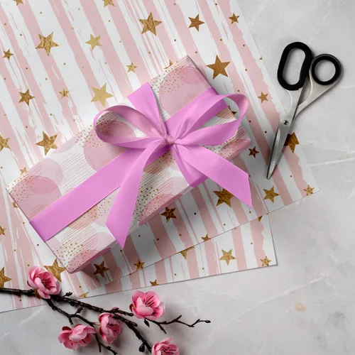 Vista 5 de WAPLIGHAL Papel de regalo de cumpleaños rosa para niñas y niños, diseño de lunares de Poka, estrella, mariposas doradas brillantes, papel de regalo
