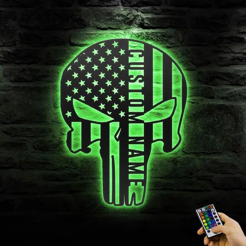 Vista 6 de Letrero de nombre personalizado con luz LED, 16 colores, diseño de calavera de castigador estadounidense, arte de pared de metal americano, luz LED