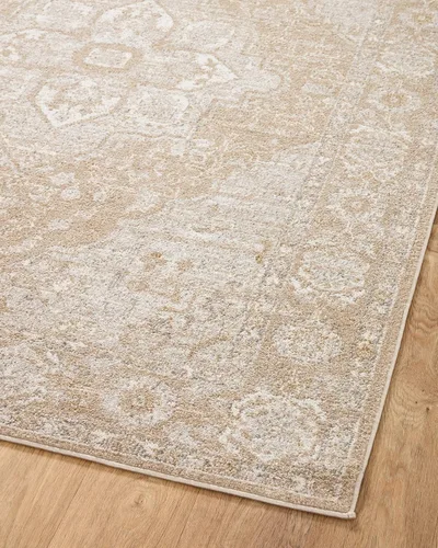 Vista 8 de Loloi Odette - Alfombra decorativa beige/plateada de 2'-3" x 3'-10" Beige y plateado