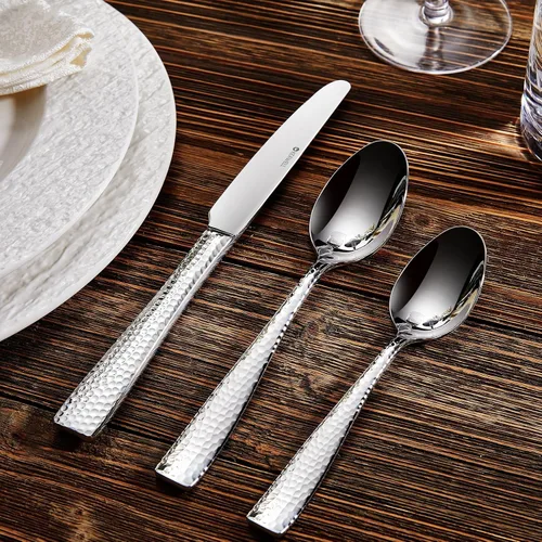 Vista 6 de KEAWELL Juego Premium de 4 Cuchillos de Cena de 9.5 Pulgadas Louis, Acero Inoxidable Apto para Lavavajillas, Cuchillos Serrados (Martillados)
