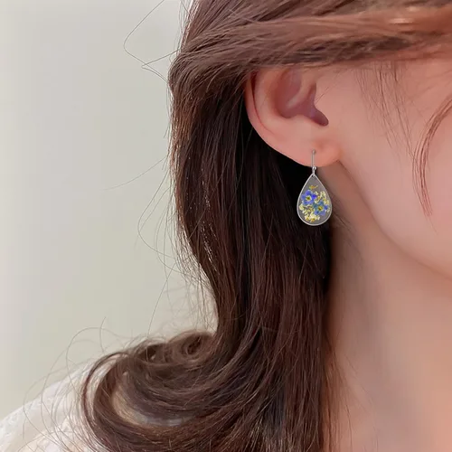 Vista 35 de Pendientes de flores prensadas hechos a mano para mujer