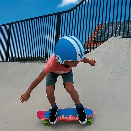 Vista 8 de Chillafish Bobbi ABS - Casco multideportivo para niños, bicicleta, esquí, monopatín, scooter