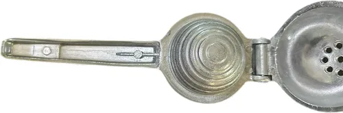Vista 4 de Citrus Lime Limón Limón Exprimidor Manual Exprimidor Colador Colador Fundido Aluminio De México