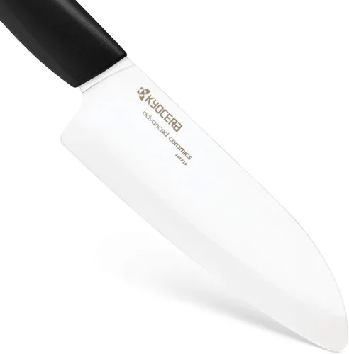 Vista 9 de Cuchillo Santoku de la marca Kyocera Advanced Ceramic y de la serie Revolution con 5 1/2 pulgadas, hoja blanca, Blanco KYOCERA Revolution 5.5-Inch
