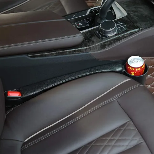 Vista 4 de Supin - Juego de 2 fundas de relleno para asiento de automóvil, organizador de bolsillo lateral para consola de piel sintética, y una taza para Negro
