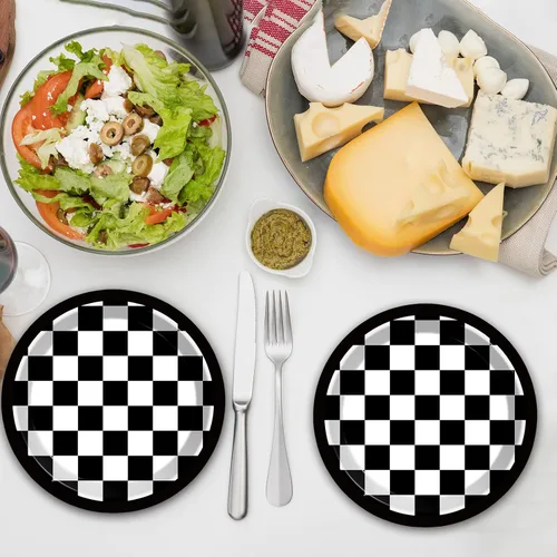 Vista 7 de 48 platos de papel de fiesta con bandera a cuadros en blanco y negro para suministros de fiesta de autos de carreras de 7 pulgadas, platos de postre